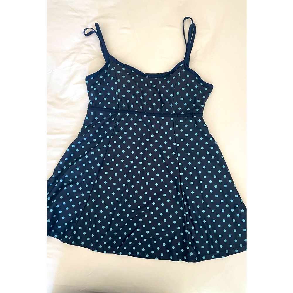 Swimming dress. Fits small body.